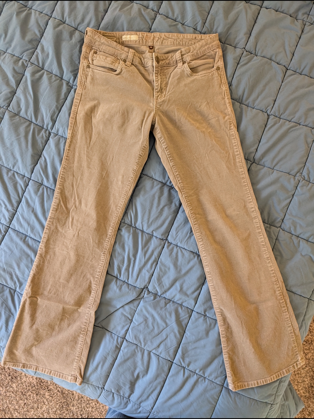 Kut from the Kloth Karen Baby Bootcut Tan Stretch Corduroy Pants Size 10/30